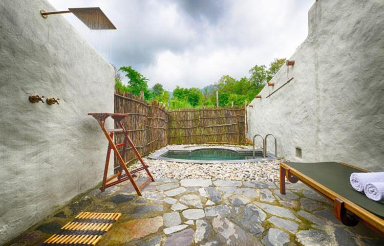 Paatlidun Safari Lodge, Jim Corbett Garjia Exterior photo